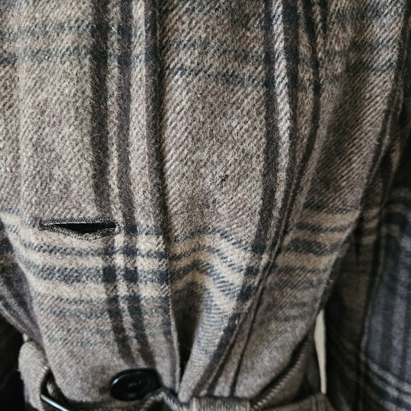 Novelti women's size 9/10 plaid buckled partial wool midi retro style peacoat - Picture 3 of 10